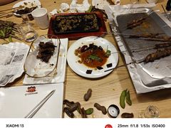 -三个大叔烤羊肉串·歌手驻唱·碳烤鲜肉(西三旗店)