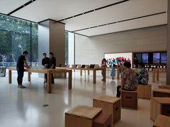 -Apple零售店(玄武湖店)