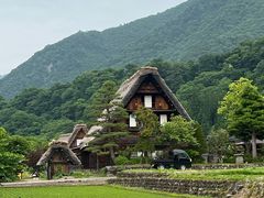 -白川乡与五箇山的合掌构造村落
