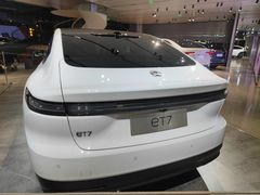 -蔚来中心(北京中关村店)