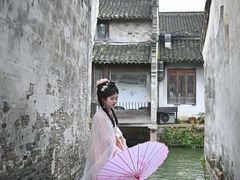 -汉仪华裳汉服旗袍·摄影写真馆(乌镇西栅店)