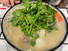 -肥汁米蘭香港米线(长宁来福士店)