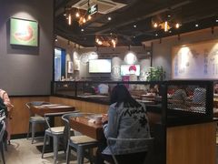 大堂-渝是乎川渝小炒(新世界百货望京店)
