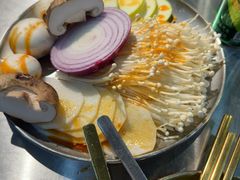 -胡悦里韩式烤肉(芝罘万达广场店)