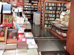 -西西弗书店&矢量咖啡(壹方购物中心店)