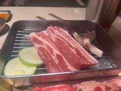 -蚂蚁洞·烤肉大营地(上海静安大悦城店)