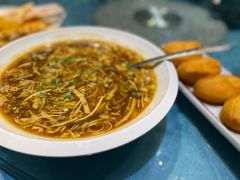-海派美食·家宴海鲜青岛菜·石锅鲽鱼头(东方城店)