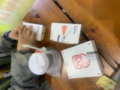 -必胜客(砂之船中东奥莱店)