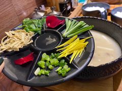 -南桥帮(昆百大·泰业城店)