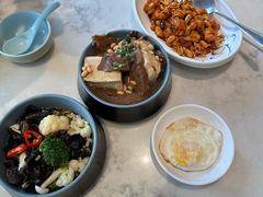 -泓历皇朝酒店(东亭店)