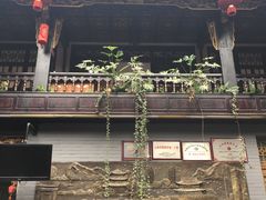 -蔼若春.传承三十年云南菜(金碧公园店)