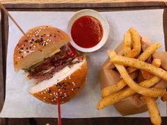 特制牛肉汉堡-EN SPACE恩空间