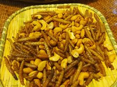 -傣家寨花园主题餐厅