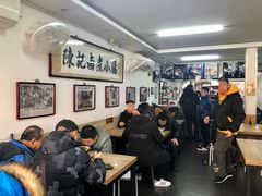 大堂-陈记卤煮小肠