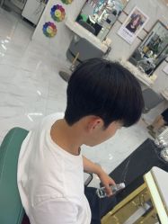 -秦·专注剪发