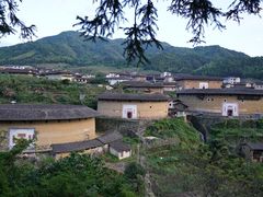 -初溪土楼群
