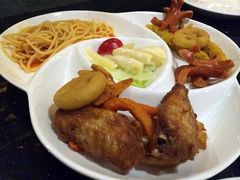 -绿茵阁(体育西分店)