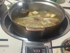 -喃喃椰·糟粕醋·椰子鸡火锅(七堡花园店)