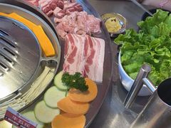 -哈哈碳都·牛肋条无限自助烤肉(台江万达店)