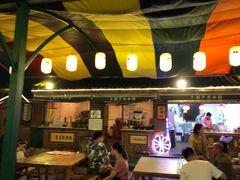 -百里峡七彩艺术小镇