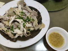 -正宗鸡饭粤香酒家(朱村店)