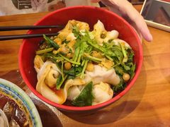 -爆炸头阿姨小四川正宗川味小吃(无任何分店)