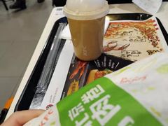 -肯德基(南京站A2检票口楼上)