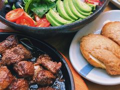 温泉玉子烤肉沙拉-Jazz·ya 爵士屋(来福士店)