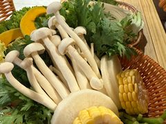 -椰子湾·海南火锅·糟粕醋·椰子鸡(正大广场店)