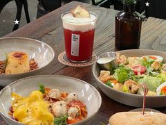 -锅炉咖啡·西餐·音乐酒厂