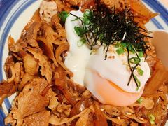 洋葱牛肉饭-初居食屋日式料理(万象城购物中心店)