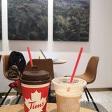 月亮🌙弯弯，绵绵绵绵缠缠。咖啡分你一半