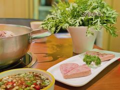 茼蒿-澳门星记猪骨(虹口龙之梦店)