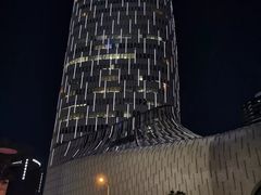 -上海尚嘉中心