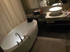 卡丽皇家金煦酒店-广州卡丽酒店(大金钟路地铁站店)