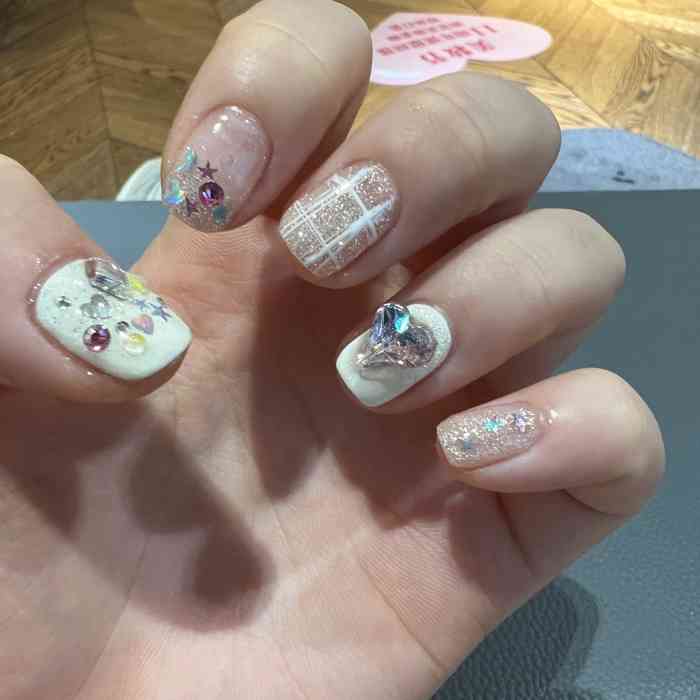 丽尔美睫(静安寺店)-"睫毛做的很好 整体往上一点更好了 因为我.