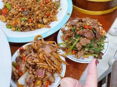 -湖南人家湘菜馆(镇江路店)