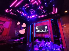 -萧邦音乐会所KTV(向西店)