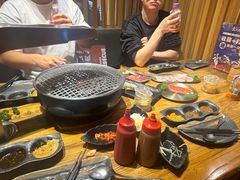 -金刚山黑牛炭火自助烤肉(西大望路店)