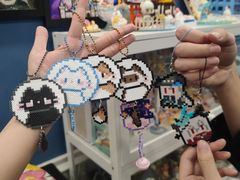 -花栗创意手工馆·小戏拼豆店