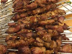 小味羊肉串-喝丢一只鞋海鲜烧烤·海肠捞饭(市场店)