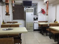 大堂-千里马烧烤(南六东路店)