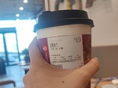 -霸王茶姬(云杉奥莱店)