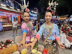 -刘姐啤酒鱼民族演艺餐厅(西街总店)