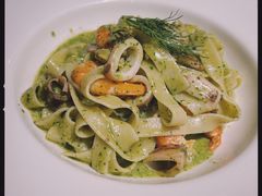 -JINNS锦时 steak&pizza(浸信会礼拜堂旧址店)