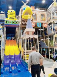 -meland亲子乐园•派对•研学(苏州悠方购物中心店)