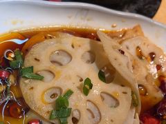 -万里闯关东铁锅炖菜馆(高新旗舰店)