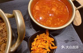Pork Bone Tomato Egg Drop Soup