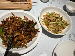-关东小磨东北菜(漕河泾印象城店)