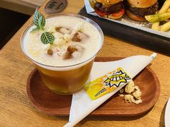 茉莉茉莉-翠贝卡&Mama Kelly Brunch Coffee(河西店)